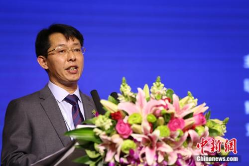 鋰電“達(dá)沃斯”組委會(huì)秘書(shū)長(zhǎng)、中關(guān)村新型電池技術(shù)創(chuàng)新聯(lián)盟秘書(shū)長(zhǎng)于清教