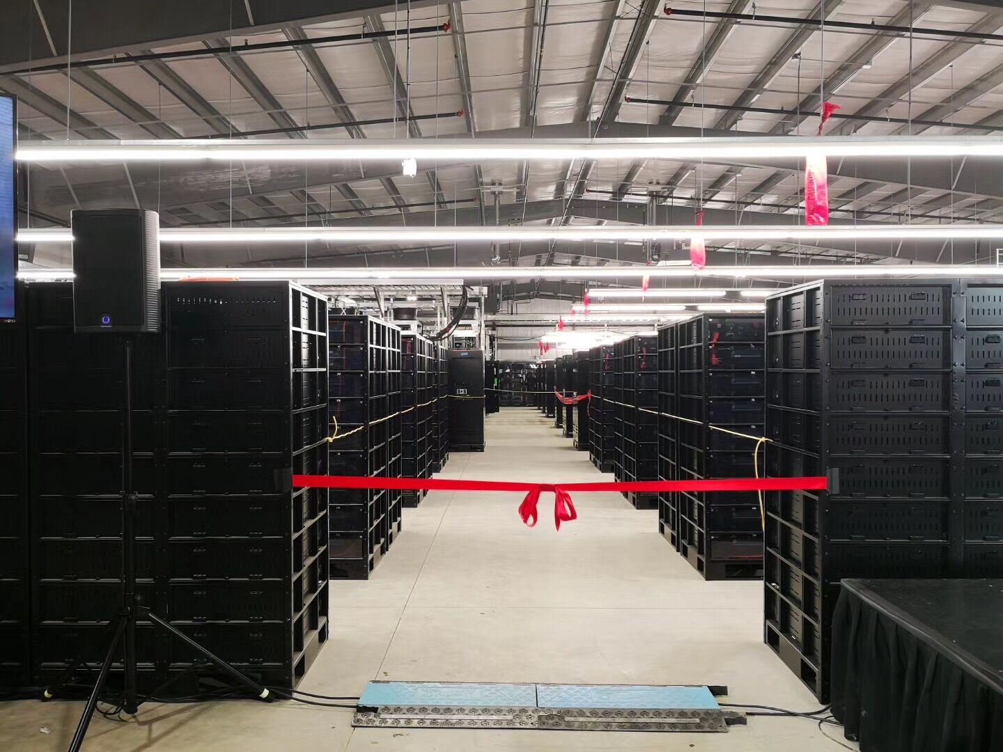 力信能源：北美最大40.8MWh電網(wǎng)服務儲能系統(tǒng)在加拿大并網(wǎng)運行