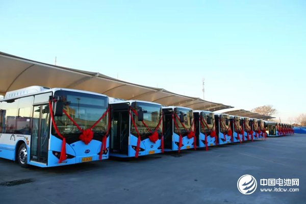 助力藍天保衛(wèi)戰(zhàn)！比亞迪350輛純電動公交車首次投運北京