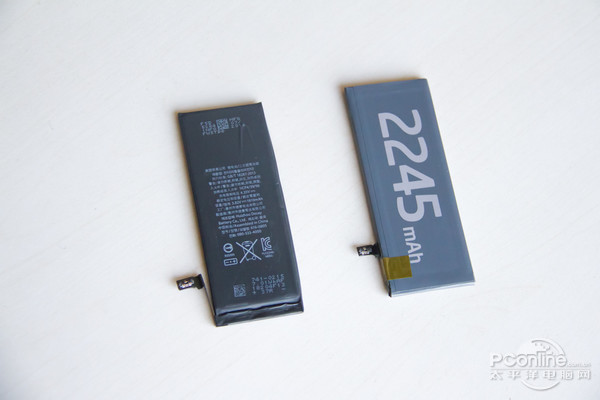 蘋果為降速門道歉 下調(diào)電池維修價就算解決了？