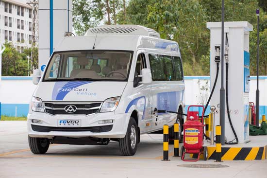 日前，上汽大通FCV80燃料電池車在廣東佛山投入運營