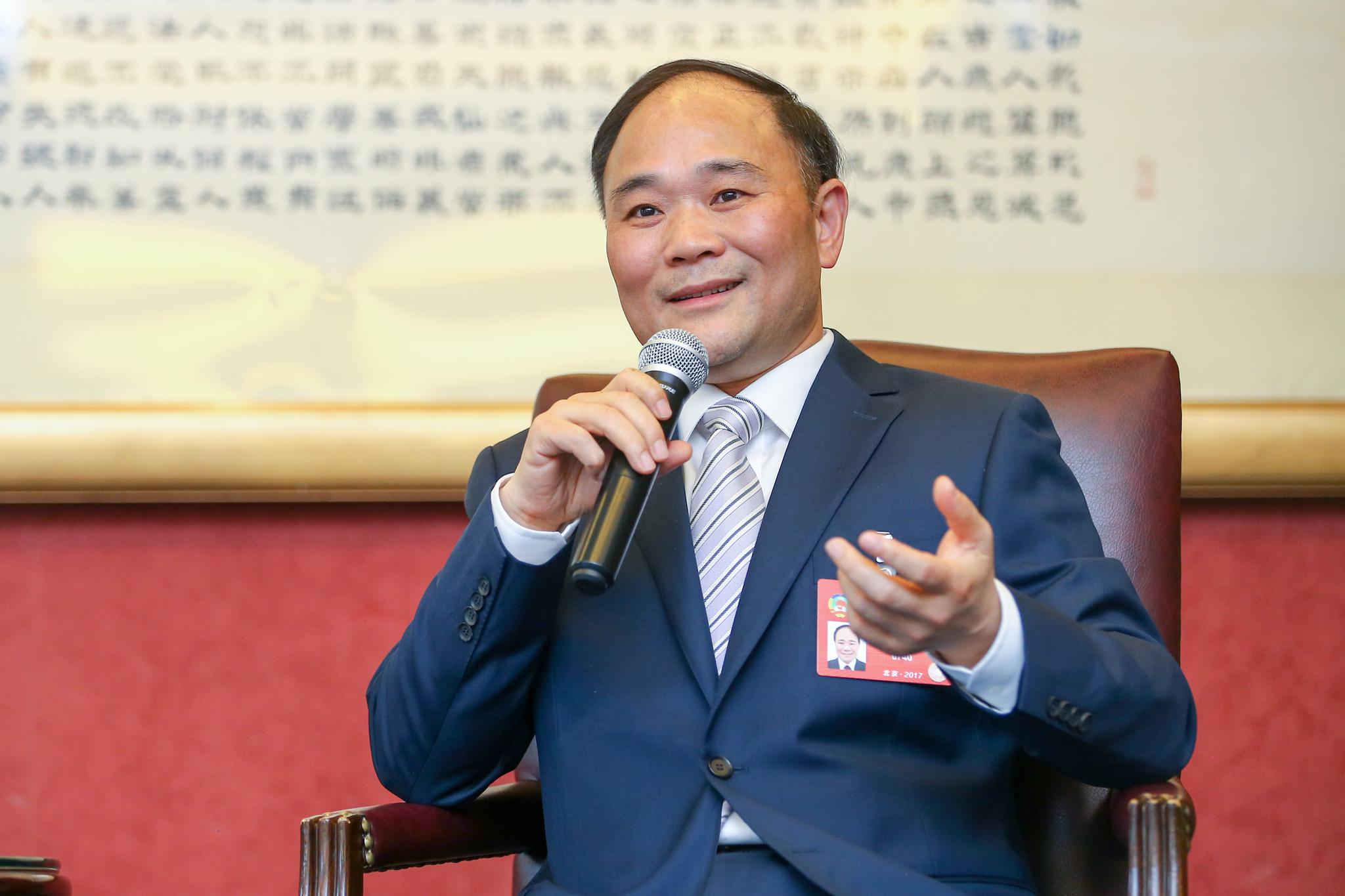 吉利李書福：用分享來占領新能源汽車技術制高點