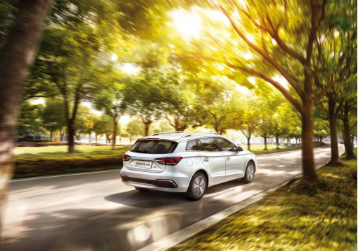 全球首款純電動互聯網休旅車榮威Ei5在北京啟動預售