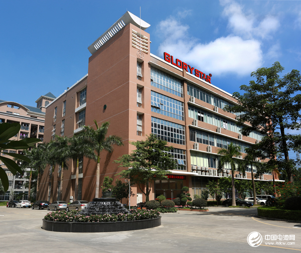 動(dòng)力電池?cái)U(kuò)產(chǎn)點(diǎn)燃需求 力星激光年內(nèi)鋰電設(shè)備營(yíng)收近2.5億