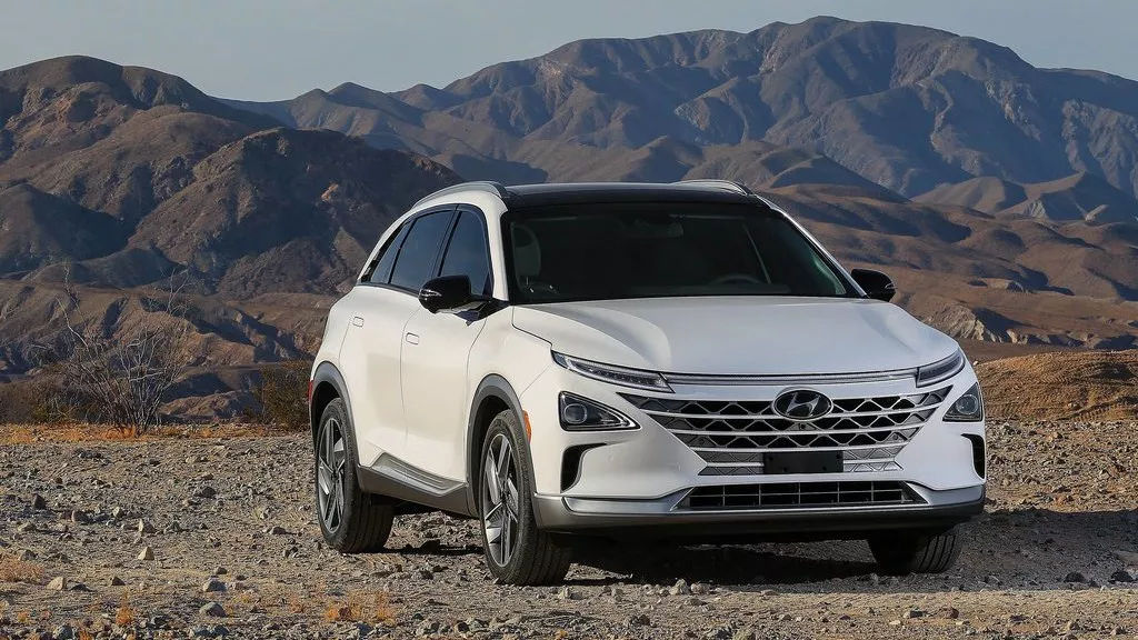 真正的零排放 實拍現代氫燃料電池車Nexo