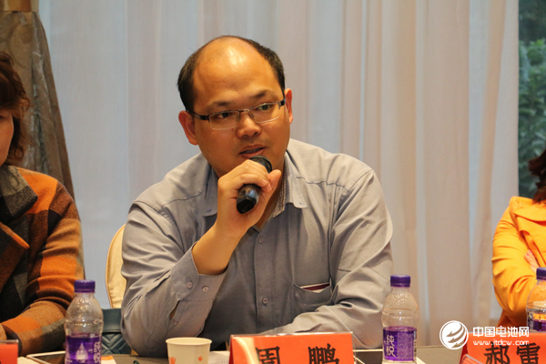 力信(江蘇)能源科技有限責任公司總裁助理、市場戰略部總監周鵬 力信(江蘇)能源科技有限責任公司總裁助理、市場戰略部總監周鵬