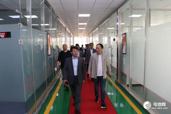 豐元股份3000噸磷酸鐵鋰試產 積極布局三元材料 豐元股份3000噸磷酸鐵鋰試產 積極布局三元材料