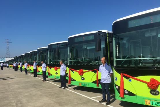 刷新汕頭市投放記錄 比亞迪600臺便民純電動公交車啟動交付