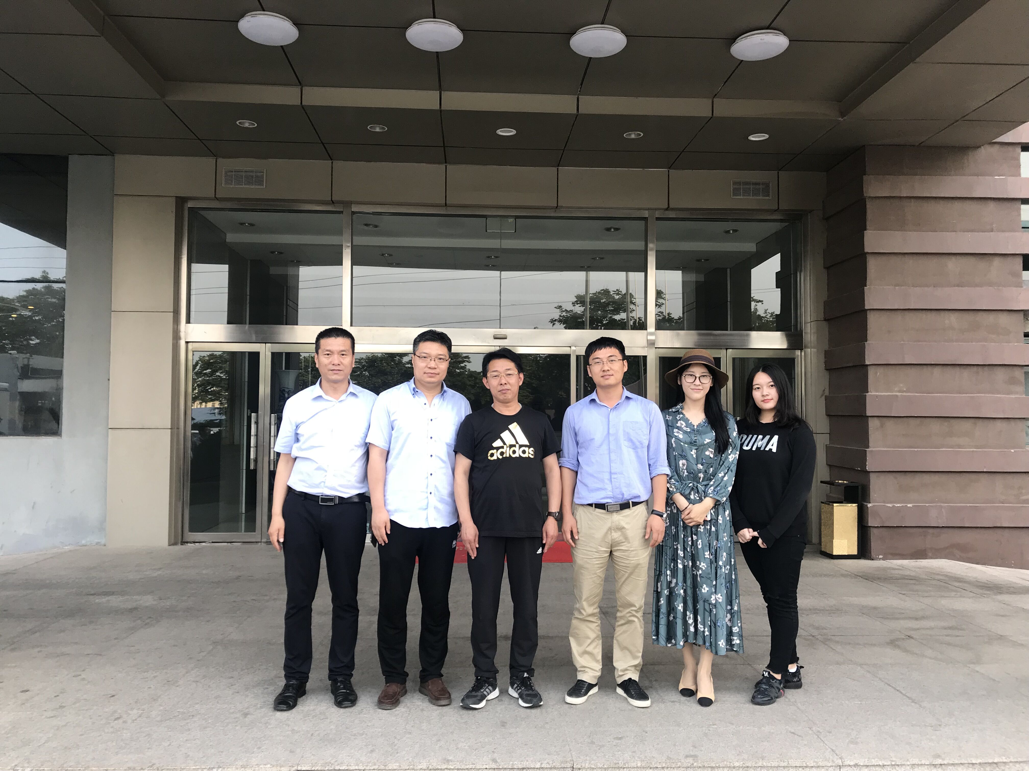 于清教一行應邀專程調研考察青島華世潔、中科華聯、藍科途 于清教一行應邀專程調研考察青島華世潔、中科華聯、藍科途