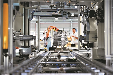 科力遠CHS佛山基地首條混合動力總成系統的生產線