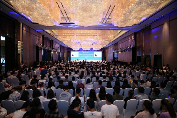 動力電池,百人會陳清泰