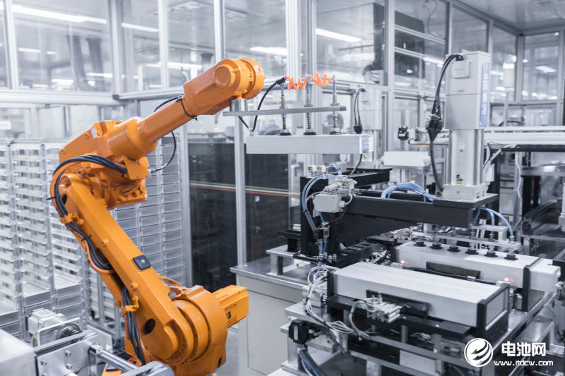 全球規(guī)模最大動力電池工廠下線 比亞迪鞏固動力電池霸主地位 全球規(guī)模最大動力電池工廠下線 比亞迪鞏固動力電池霸主地位