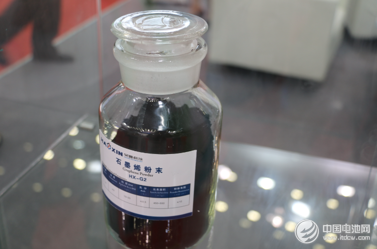 石墨烯產(chǎn)業(yè)化加速 資金謹(jǐn)慎參與概念股