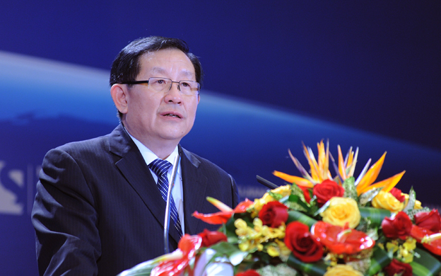 萬鋼：新能源技術(shù)和智能化發(fā)展引領(lǐng)汽車產(chǎn)業(yè)大變革