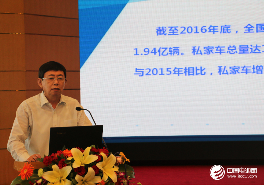 山東省汽車工程學會理事長 魏學勤 山東省汽車工程學會理事長 魏學勤