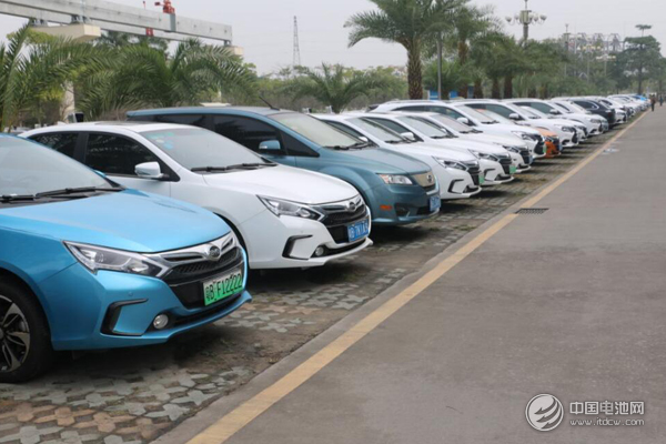 西安云軌示范線項目開工 比亞迪30GWh動力電池項目同時簽約 西安云軌示范線項目開工 比亞迪30GWh動力電池項目同時簽約