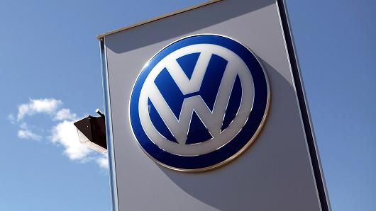 海茲曼試駕背后 大眾全球首個電動車工廠落滬