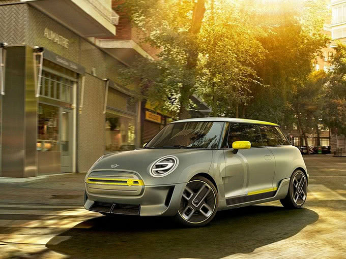 寶馬MINI純電動(dòng)明年正式開(kāi)賣(mài) 續(xù)航超奔馳smart電動(dòng)版