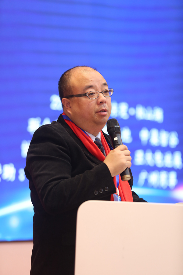 東莞市創明電池技術有限公司總經理嚴小波 東莞市創明電池技術有限公司總經理嚴小波