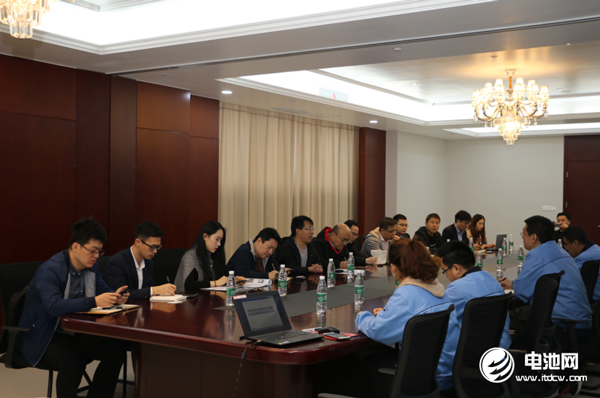 中國(guó)電池新能源產(chǎn)業(yè)鏈調(diào)研團(tuán)一行參觀調(diào)研力神蘇州工廠