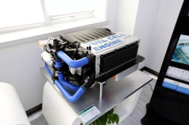 國內首款85kw燃料電池發(fā)動機