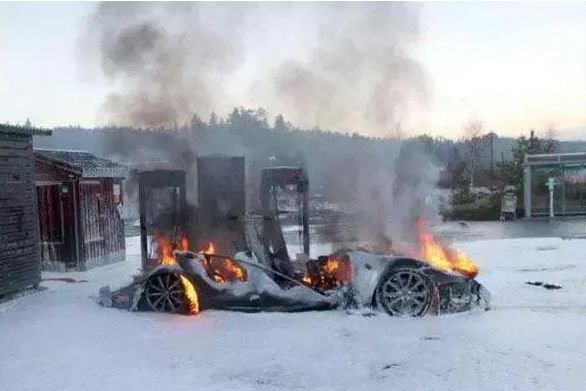 電池是新能源車自燃的“罪魁禍首” 電池是新能源車自燃的“罪魁禍首”