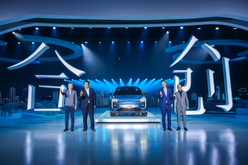 廣汽蔚來發布“合創”品牌 首款量產車將在年底亮相 廣汽蔚來發布“合創”品牌 首款量產車將在年底亮相