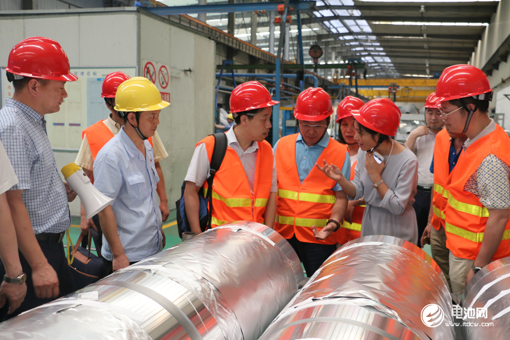 鼎勝新材擬1億收購鼎福鋁業剩余25.15%股權 加碼電池箔業務