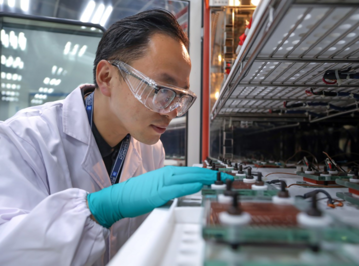 電池研發實驗室