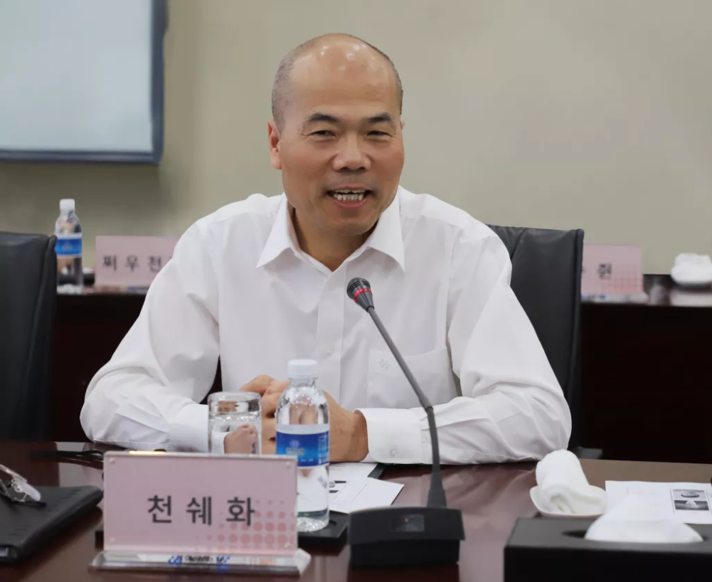 韓國LG化學CEO辛學喆副會長一行參觀考察華友衢州產業園