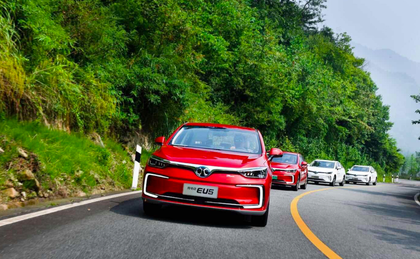 銷量，雙資質(zhì)企業(yè),造車進(jìn)展,銷量,破產(chǎn)