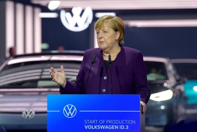 大眾集團(tuán)ID.3電動(dòng)車舉行投產(chǎn)儀式 德國總理默克爾出席