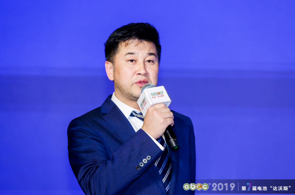 中俄新能源材料技術研究院院長王慶生