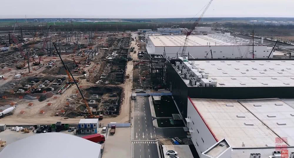 特斯拉上海工廠周產(chǎn)3000輛Model 3 有望達(dá)年產(chǎn)15萬輛目標(biāo)