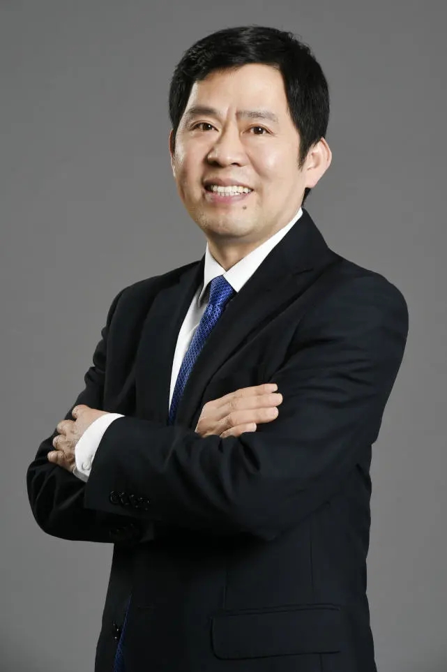 對(duì)話合眾汽車方運(yùn)舟：新能源汽車市場(chǎng)短期內(nèi)將呈“三國”拼殺態(tài)勢(shì)