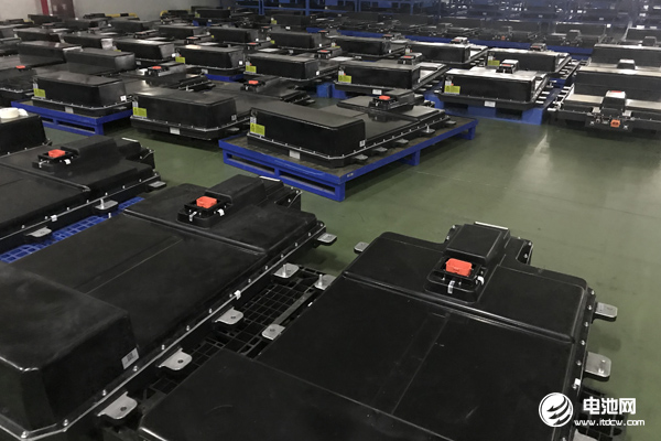 唐山國(guó)軒358臺(tái)電動(dòng)公交電池訂單本月批量交付 合計(jì)裝機(jī)量為105MWh 唐山國(guó)軒358臺(tái)電動(dòng)公交電池訂單本月批量交付 合計(jì)裝機(jī)量為105MWh