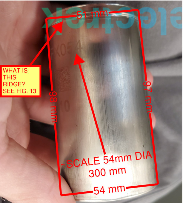 網絡曝光的特斯拉Roadrunner電池芯諜照