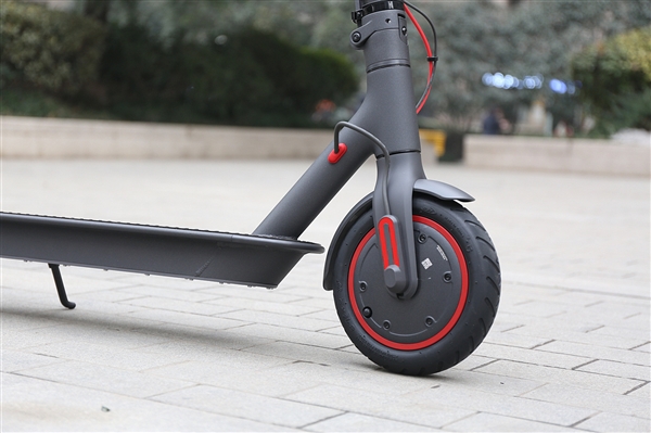 訂單大漲200% 中國電動滑板成歐洲最受歡迎交通工具 訂單大漲200% 中國電動滑板成歐洲最受歡迎交通工具