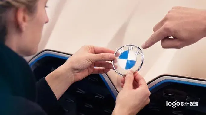 傳統車企刷存在感法寶：新品牌不夠新logo湊