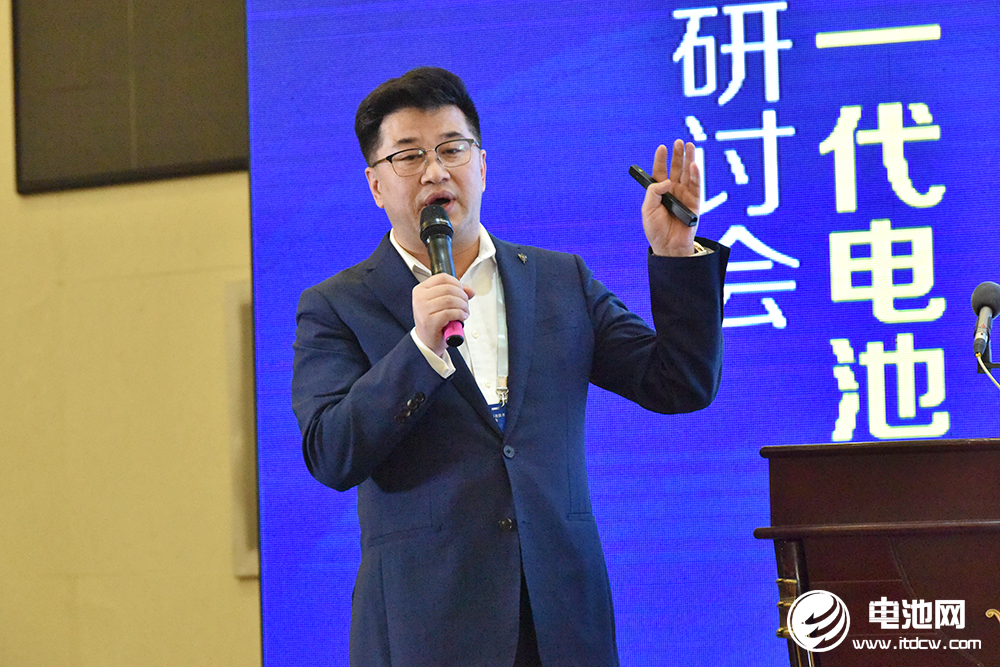 中俄新能源材料技術研究院院長王慶生