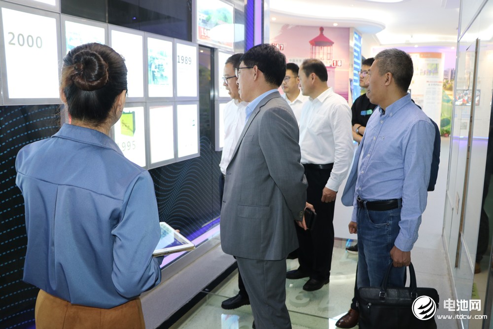 2021年中國電池新能源產業鏈調研團參觀考察天能股份 2021年中國電池新能源產業鏈調研團參觀考察天能股份