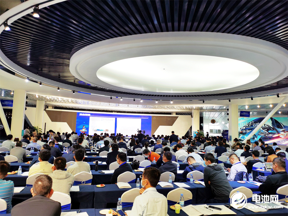 第一屆中國電動汽車充電設施技術創新大會現場