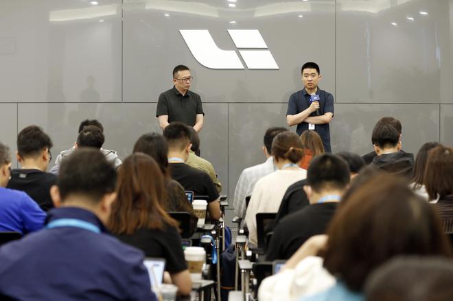 理想汽車,自動駕駛,智能汽車,電動汽車