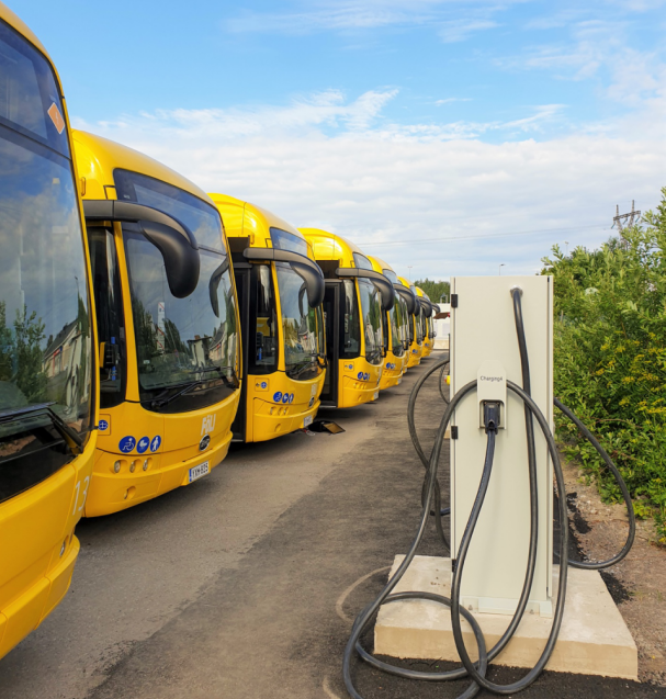 比亞迪全新15米低地板純電動(dòng)大巴