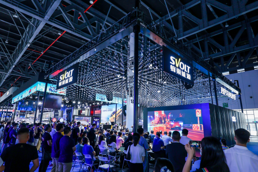 全球首款無鈷電池量產裝車 蜂巢能源引領電池行業(yè)進入無鈷時代 全球首款無鈷電池量產裝車 蜂巢能源引領電池行業(yè)進入無鈷時代