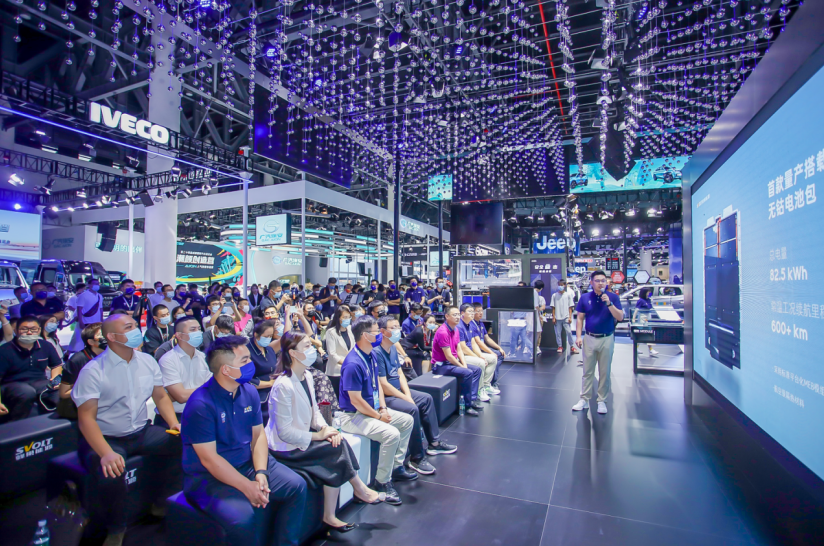 全球首款無鈷電池量產裝車 蜂巢能源引領電池行業(yè)進入無鈷時代 全球首款無鈷電池量產裝車 蜂巢能源引領電池行業(yè)進入無鈷時代