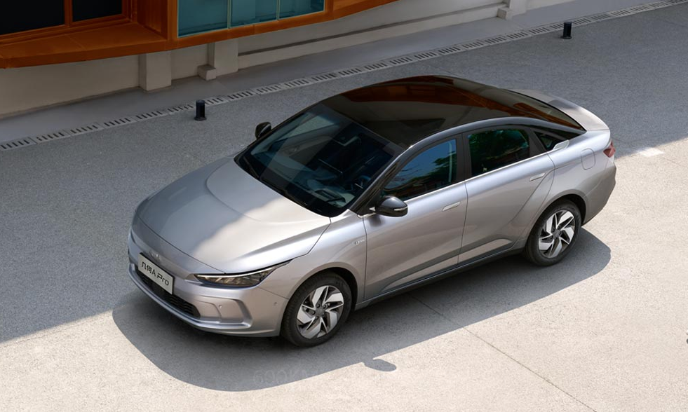 圖/幾何汽車(chē)