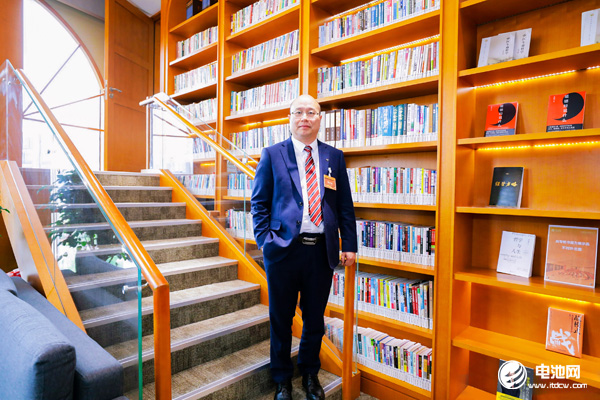 動(dòng)力電池?cái)U(kuò)產(chǎn)點(diǎn)燃需求 力星激光年內(nèi)鋰電設(shè)備營(yíng)收近2.5億