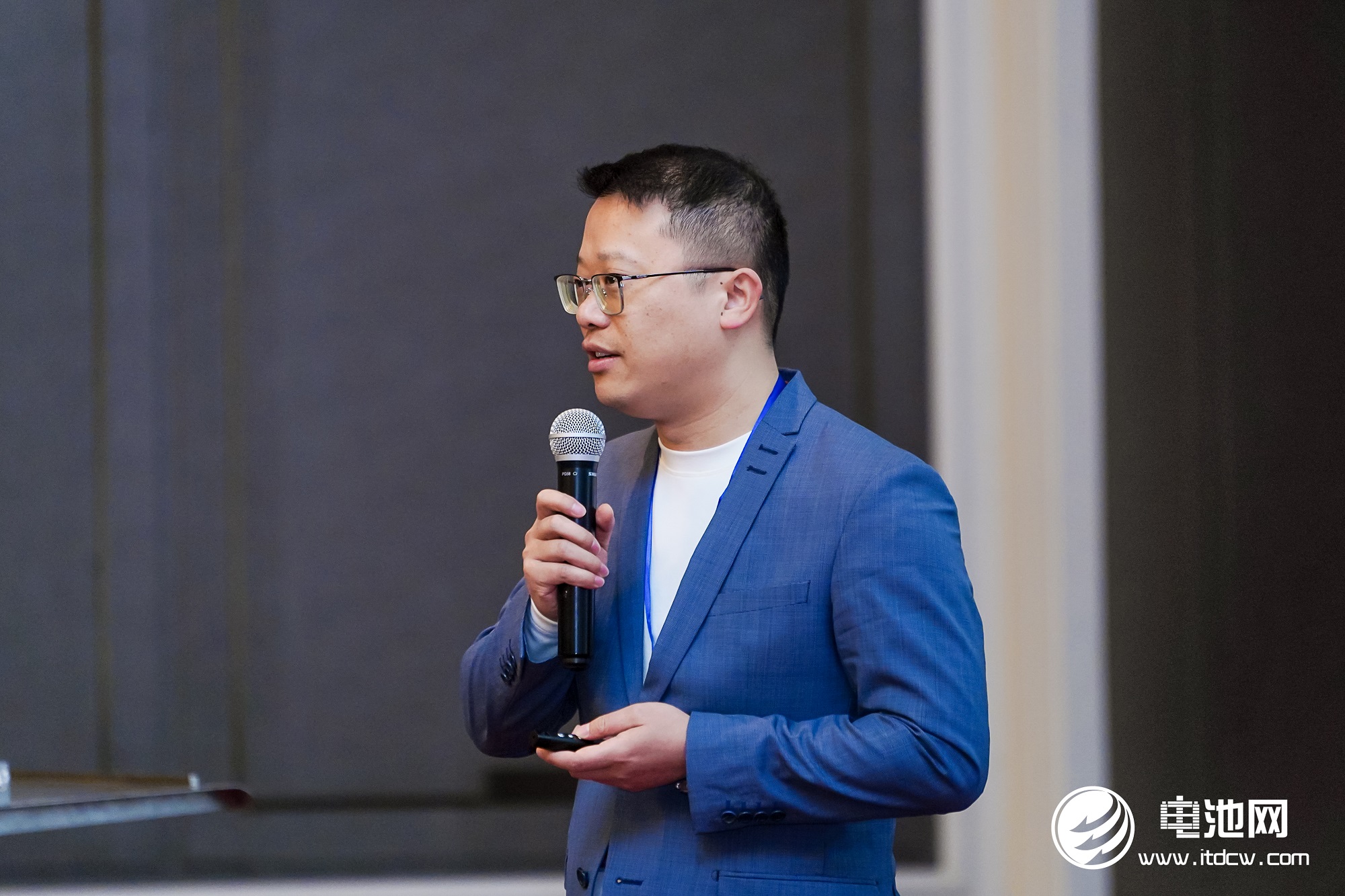 動力電池,無鈷電池,蜂巢能源,企業家峰會