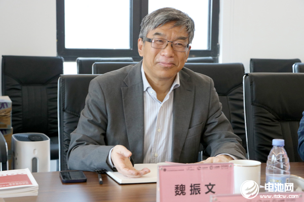 德固特董事長魏振文一行到訪海融網(wǎng)山東總部 共話轉(zhuǎn)型變革機(jī)遇 德固特董事長魏振文一行到訪海融網(wǎng)山東總部 共話轉(zhuǎn)型變革機(jī)遇